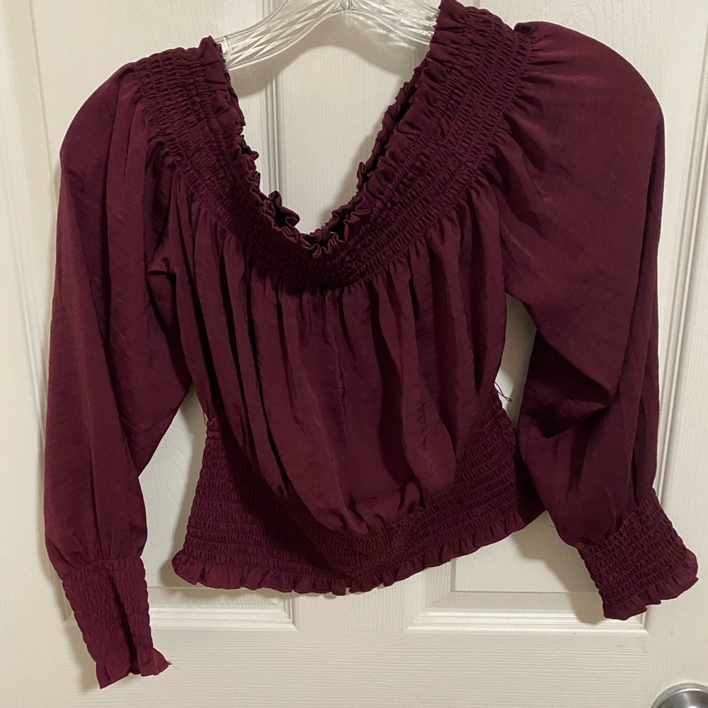 Express NET Long Sleeve cropped blouse Burgundy Size Small